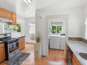1257 N New Hampshire, Los Angeles CA 90029
