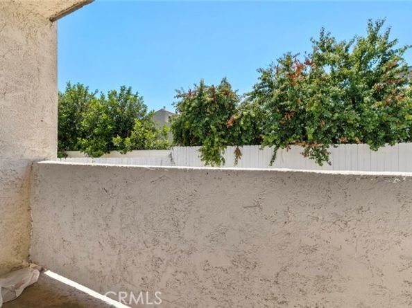 8801 Cedros Avenue 7, Panorama City (los Angeles) CA 91402