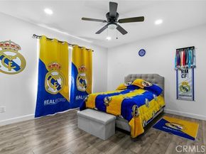 8801 Cedros Avenue 7, Panorama City (los Angeles) CA 91402