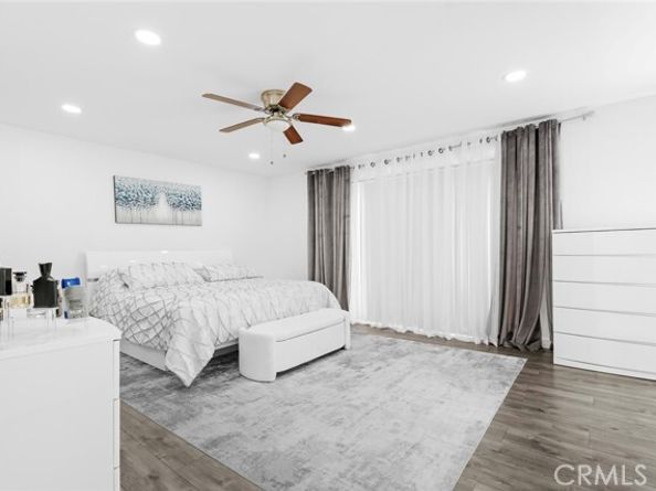 8801 Cedros Avenue 7, Panorama City (los Angeles) CA 91402