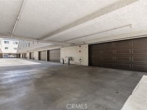 8801 Cedros Avenue 7, Panorama City (los Angeles) CA 91402
