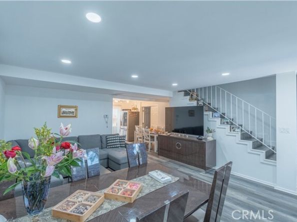 4405 Ventura Canyon Avenue, Sherman Oaks (los Angeles) CA 91423