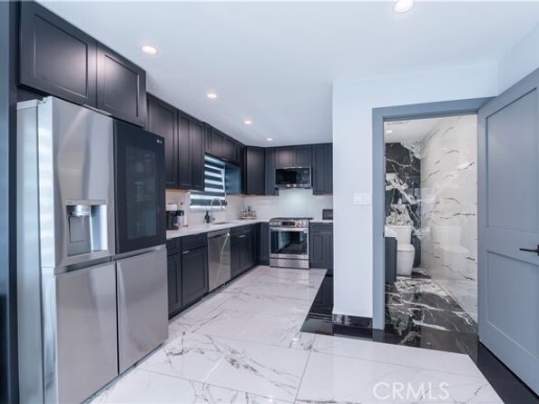 4405 Ventura Canyon Avenue, Sherman Oaks (los Angeles) CA 91423