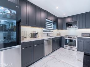 4405 Ventura Canyon Avenue, Sherman Oaks (los Angeles) CA 91423