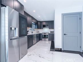 4405 Ventura Canyon Avenue, Sherman Oaks (los Angeles) CA 91423