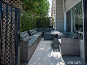 4405 Ventura Canyon Avenue, Sherman Oaks (los Angeles) CA 91423