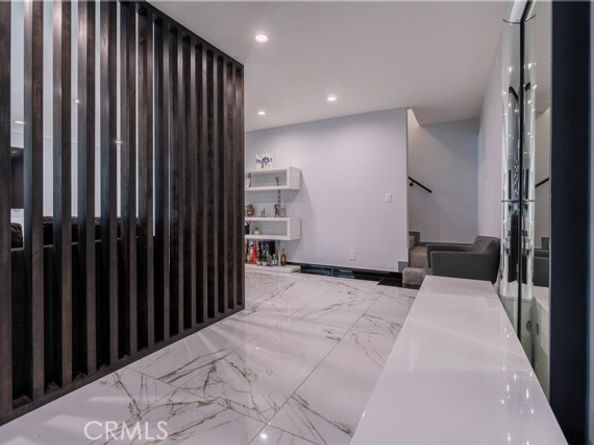 4405 Ventura Canyon Avenue, Sherman Oaks (los Angeles) CA 91423