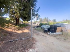 9909 Helen Avenue, Sunland (los Angeles) CA 91040