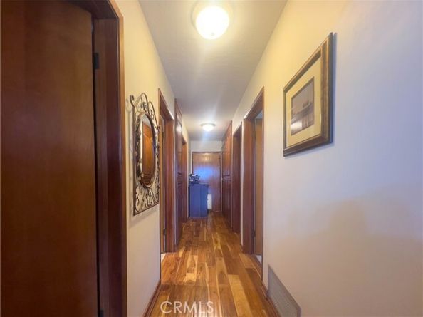 9909 Helen Avenue, Sunland (los Angeles) CA 91040