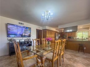 9909 Helen Avenue, Sunland (los Angeles) CA 91040