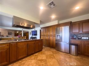 9909 Helen Avenue, Sunland (los Angeles) CA 91040