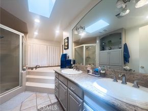 9909 Helen Avenue, Sunland (los Angeles) CA 91040