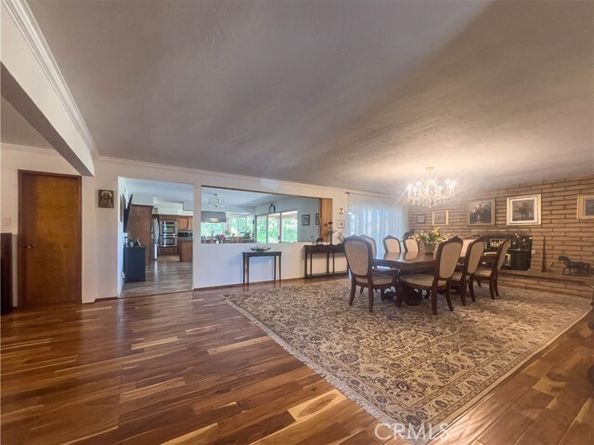 9909 Helen Avenue, Sunland (los Angeles) CA 91040