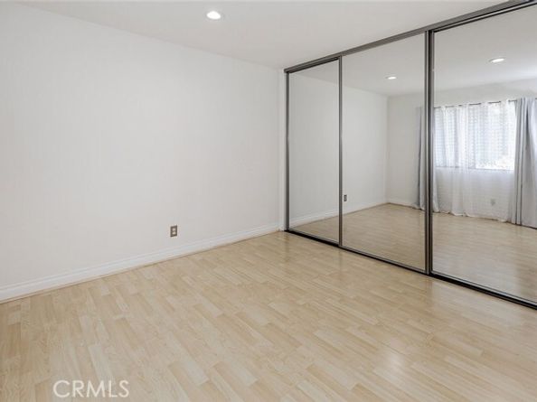 10504 Sunland Boulevard 5, Sunland (los Angeles) CA 91040