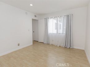 10504 Sunland Boulevard 5, Sunland (los Angeles) CA 91040