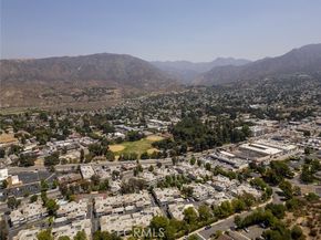 10504 Sunland Boulevard 5, Sunland (los Angeles) CA 91040