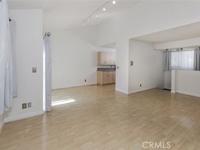 10504 Sunland Boulevard 5, Sunland (los Angeles) CA 91040