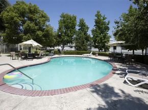 10504 Sunland Boulevard 5, Sunland (los Angeles) CA 91040