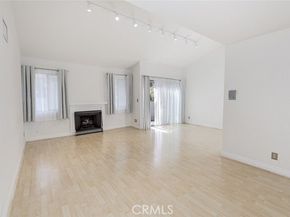 10504 Sunland Boulevard 5, Sunland (los Angeles) CA 91040
