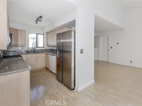 10504 Sunland Boulevard 5, Sunland (los Angeles) CA 91040