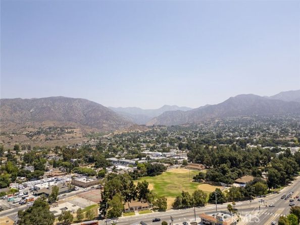 10504 Sunland Boulevard 5, Sunland (los Angeles) CA 91040
