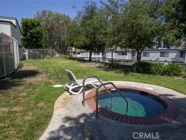 10504 Sunland Boulevard 5, Sunland (los Angeles) CA 91040