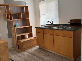 13918 Valerio Street, Van Nuys (los Angeles) CA 91405