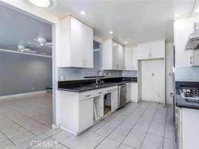 11235 Sunburst Street, Sylmar (los Angeles) CA 91342