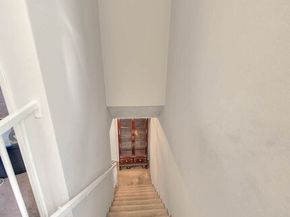15051 Sherman Way F, Van Nuys (los Angeles) CA 91405