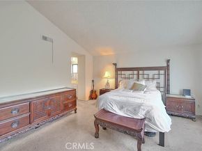 15051 Sherman Way F, Van Nuys (los Angeles) CA 91405