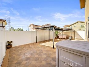 7615 Ani, North Hollywood (los Angeles) CA 91605