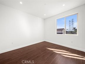 7615 Ani, North Hollywood (los Angeles) CA 91605