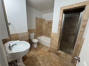 7823 Louise Avenue, Northridge (los Angeles) CA 91325