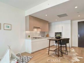 877 Francisco Street 707, Los Angeles CA 90017