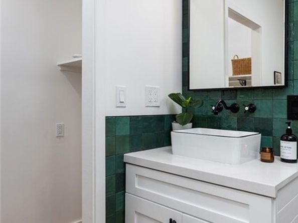 1217 Avenue 56, Highland Park (los Angeles) CA 90042