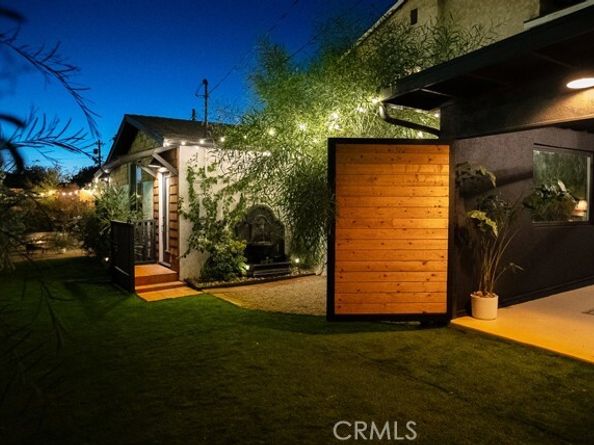 1217 Avenue 56, Highland Park (los Angeles) CA 90042