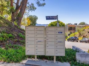 9531 Via Ricardo, Sun Valley (los Angeles) CA 91504
