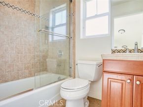 10752 Hortense 3, North Hollywood (los Angeles) CA 91602