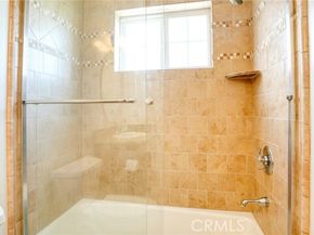 10752 Hortense 3, North Hollywood (los Angeles) CA 91602