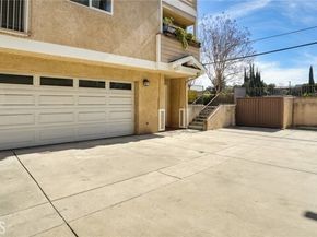 10752 Hortense 3, North Hollywood (los Angeles) CA 91602