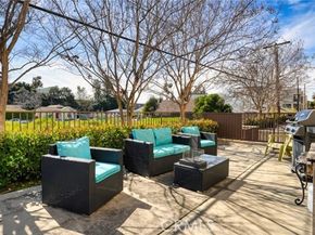 10752 Hortense 3, North Hollywood (los Angeles) CA 91602