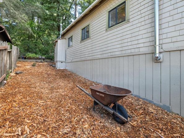 11349 Alameda Ave, Brookdale CA 95007