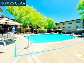 1305 Webster St C102, Alameda CA 94501