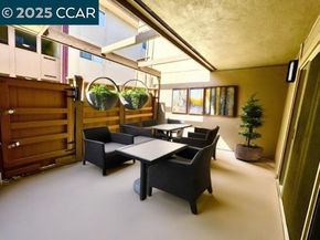 1305 Webster St C102, Alameda CA 94501