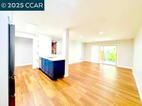1305 Webster St C102, Alameda CA 94501