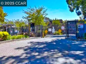 1305 Webster St C102, Alameda CA 94501