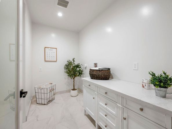 5883 Margarido Dr, Oakland CA 94618