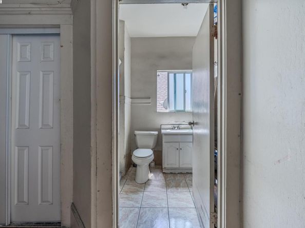 1437 25Th Ave, Oakland CA 94601
