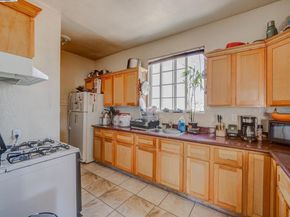 1437 25Th Ave, Oakland CA 94601