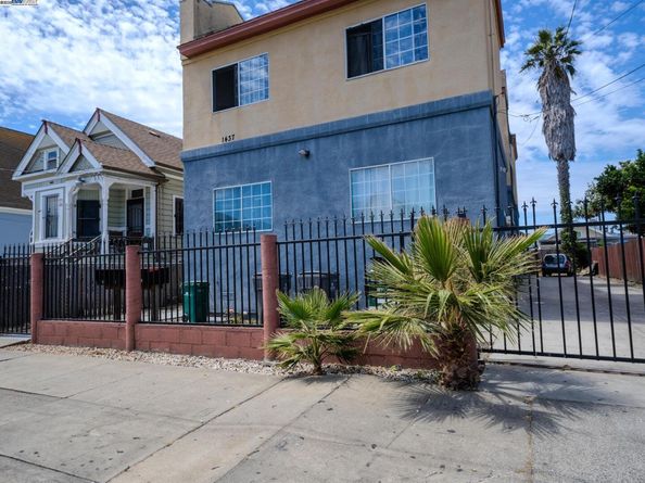 1437 25Th Ave, Oakland CA 94601